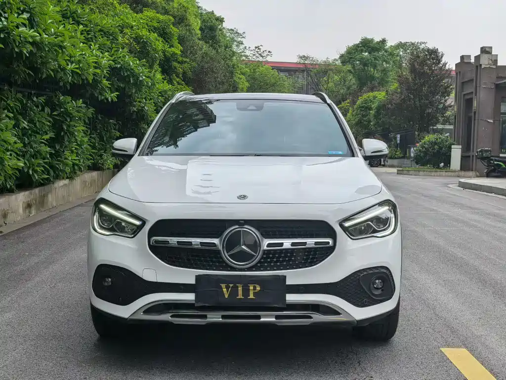 Mercedes-Benz GLA 2022 — фото 2