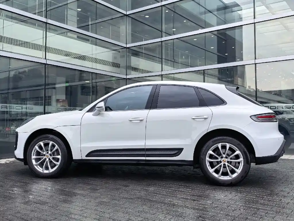 Porsche Macan 2024 — фото 5