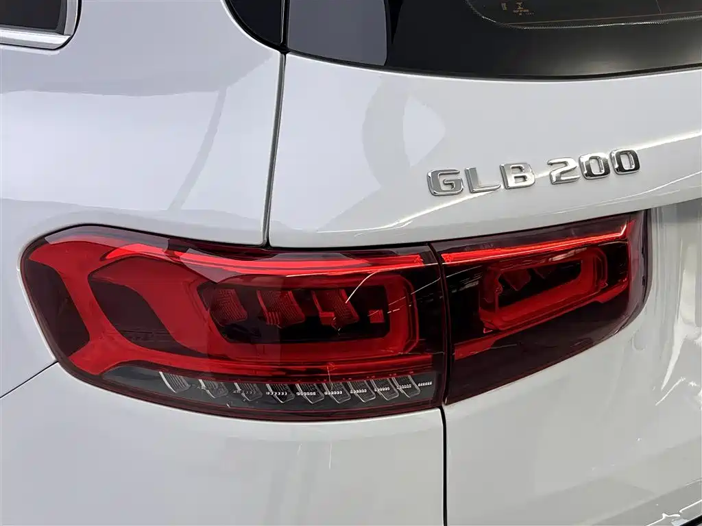 Mercedes-Benz GLB 2021 — фото 10