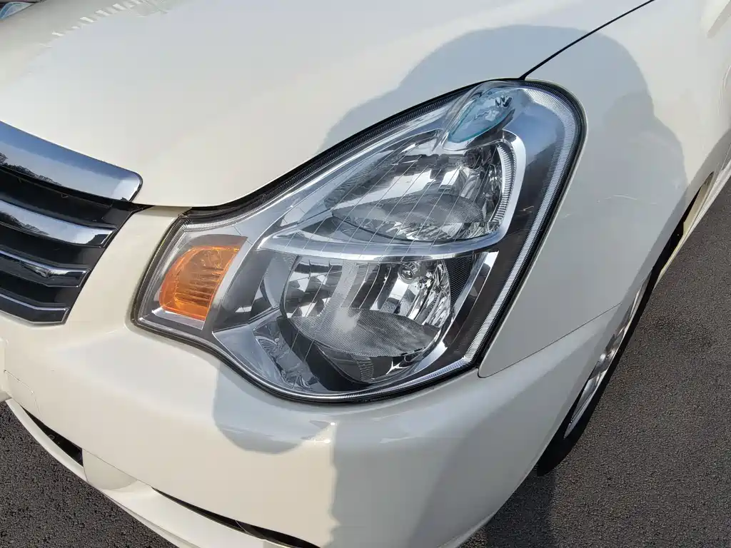 Nissan Sylphy 2019 — фото 18