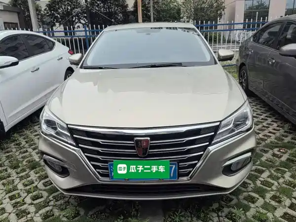 Roewe i5 2019