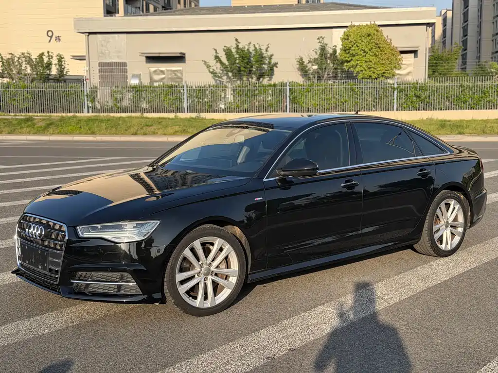Audi A6L 2018 — фото 2