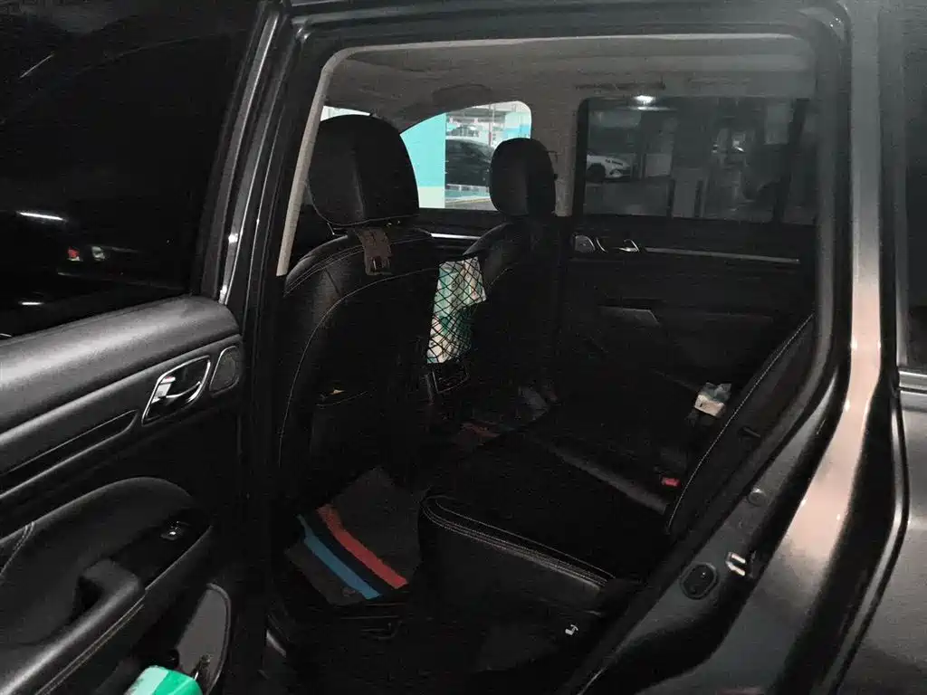 GAC Motor Trumpchi GS8 2020 — фото 13