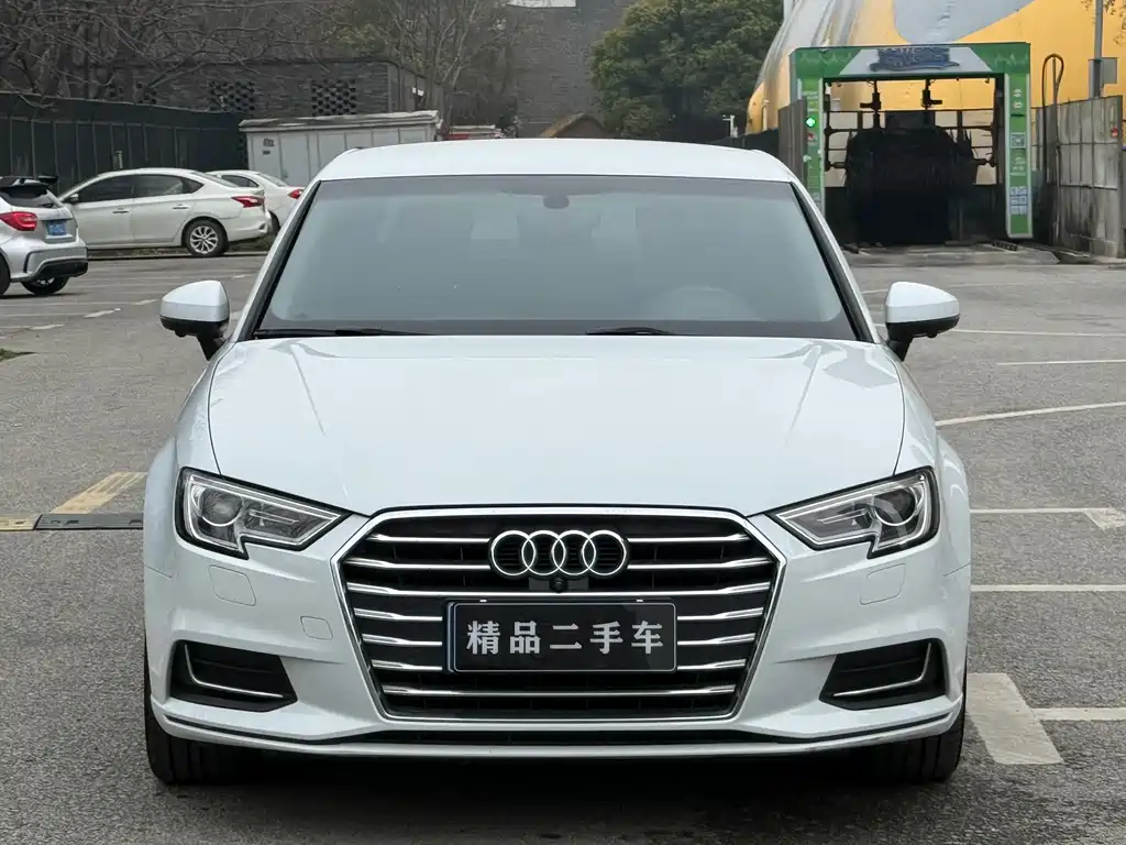Audi A3 2020 — фото 2