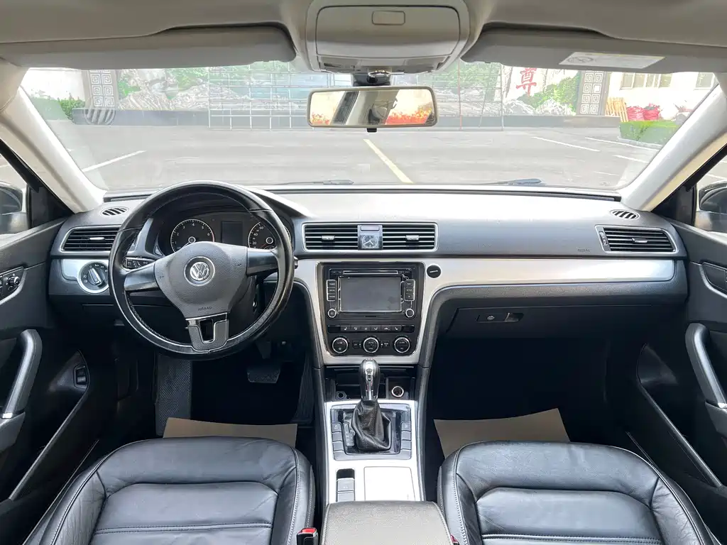 Volkswagen Passat 2015 — фото 9