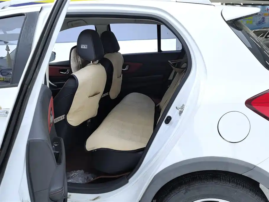 Haval H1 2015 — фото 11