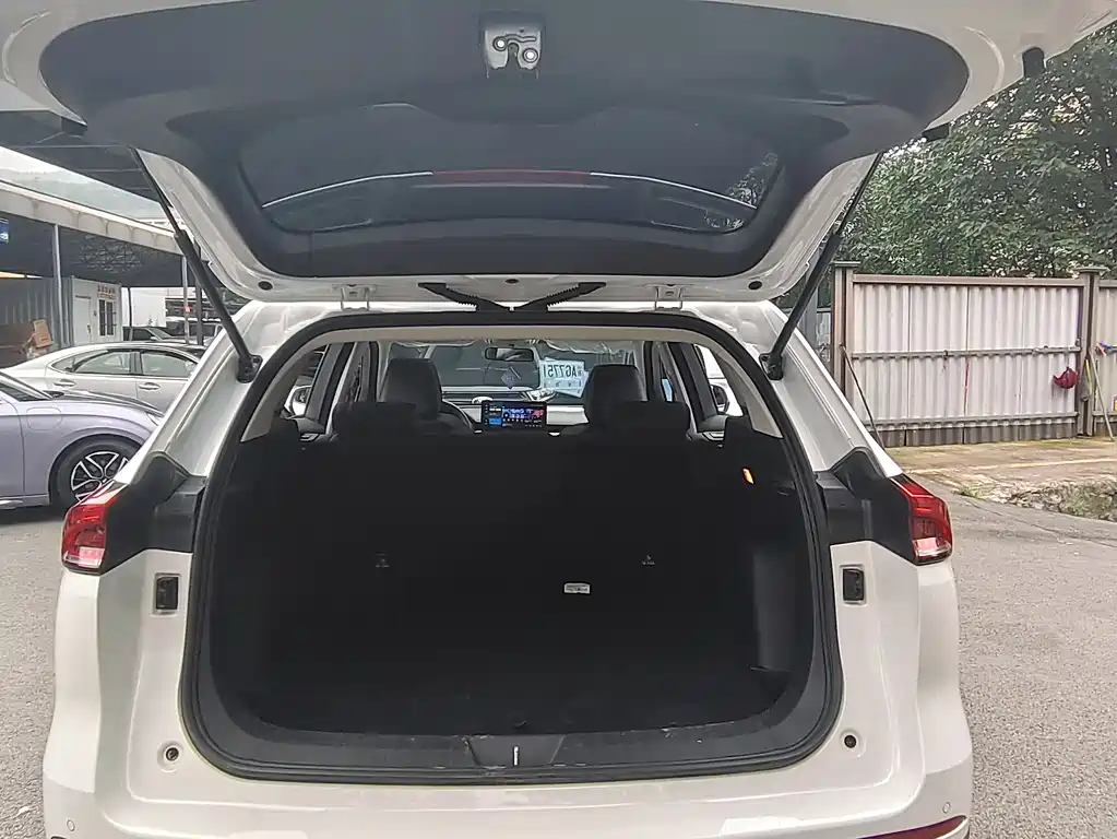 Haval H6 2023 — фото 14
