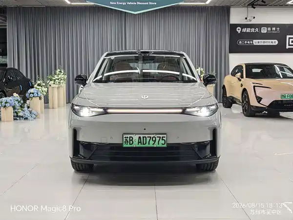 Leapmotor C10 2025