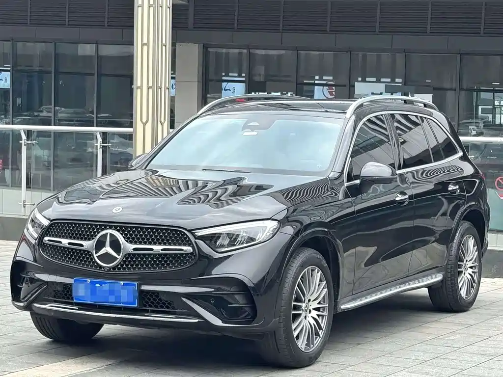 Mercedes-Benz GLC 2024 — фото 1