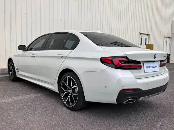BMW 5 Series 2022