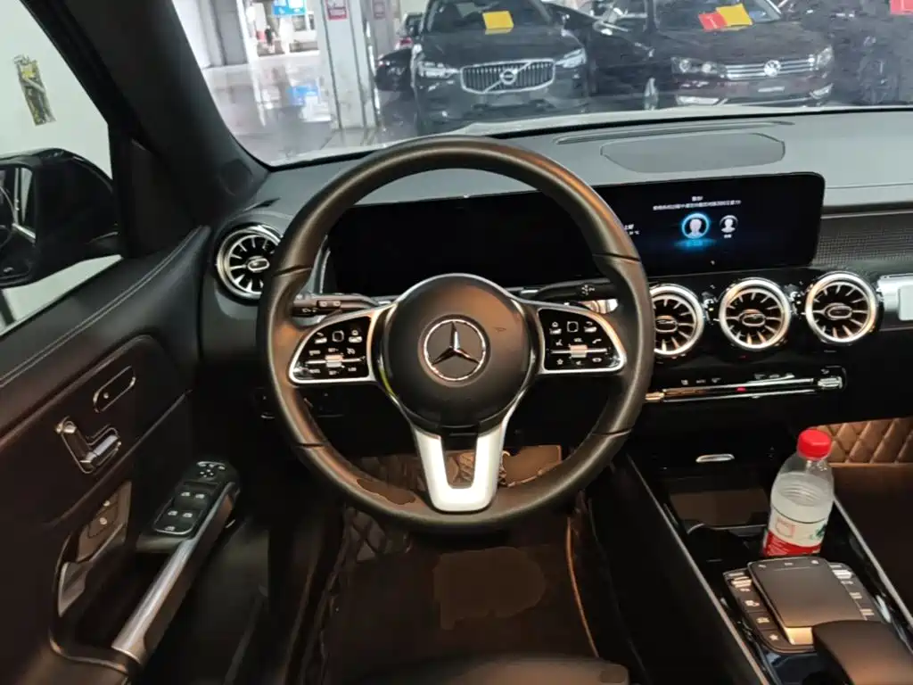 Mercedes-Benz GLB 2022 — фото 11