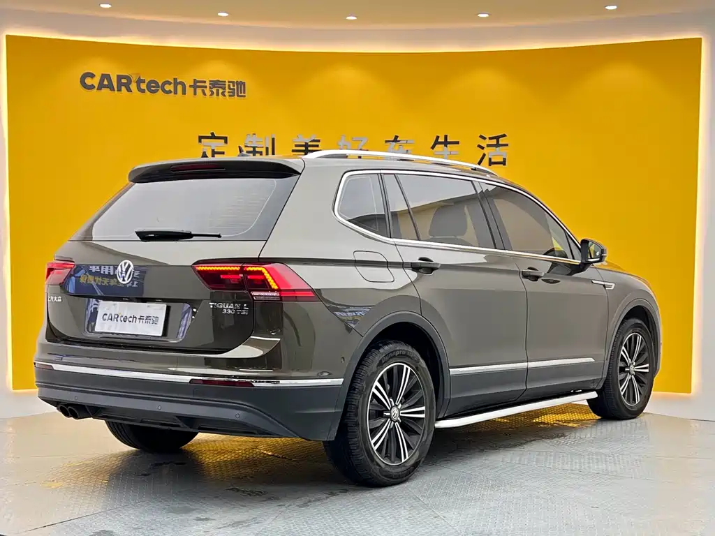 Volkswagen Tiguan L 2017 — фото 32