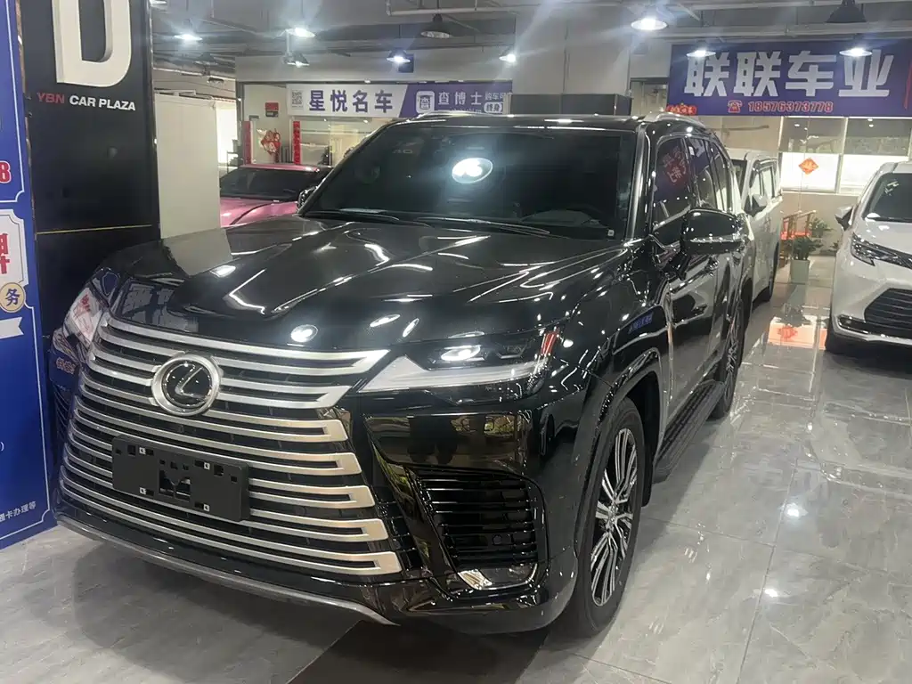 Lexus LX 2026 — фото 1