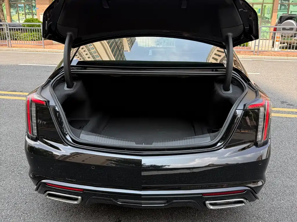 Cadillac CT5 2023 — фото 13