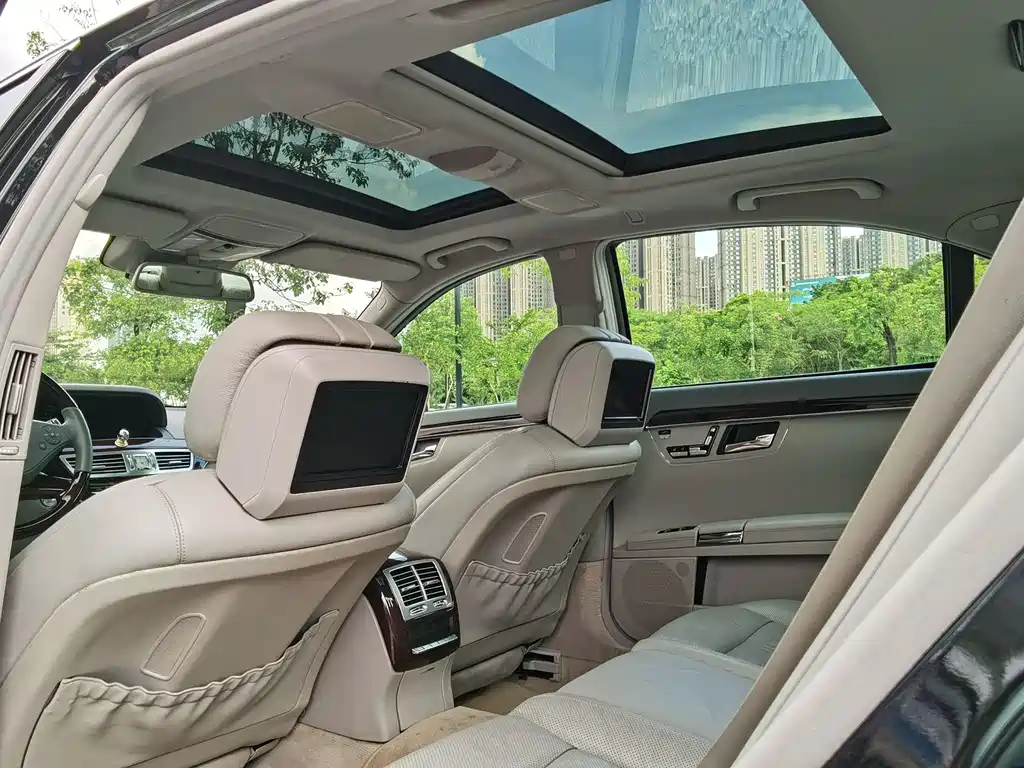 Mercedes-Benz S-Class 2010 — фото 15