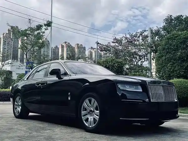 Rolls-Royce Ghost 2022