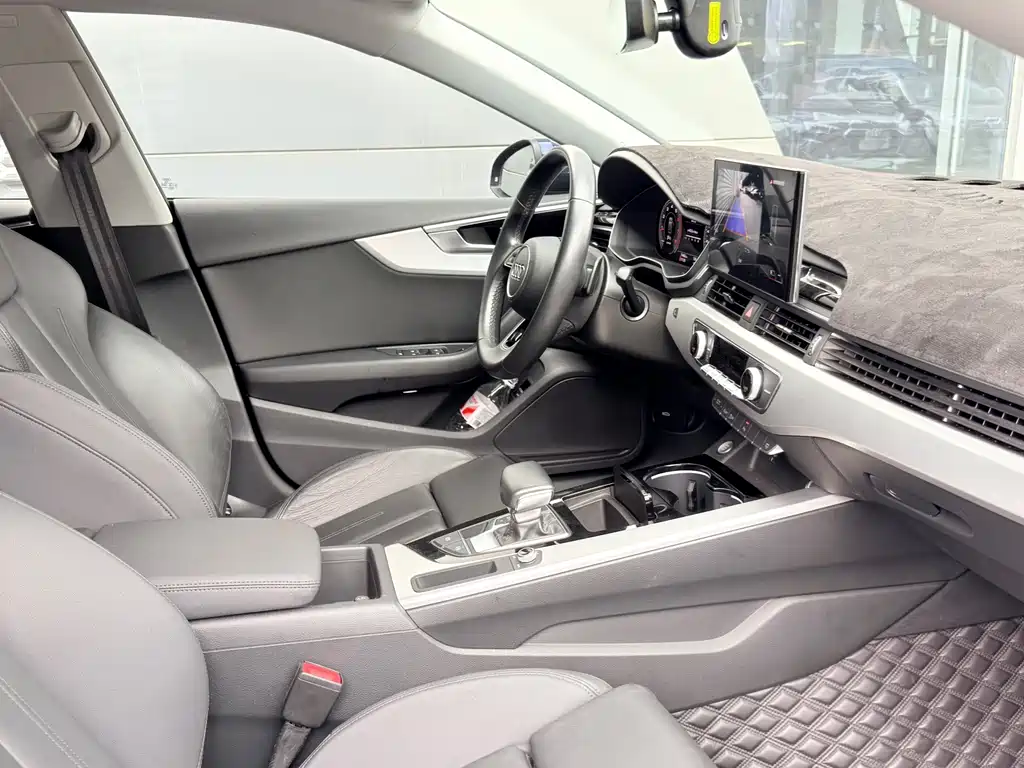 Audi A5 2022 — фото 17