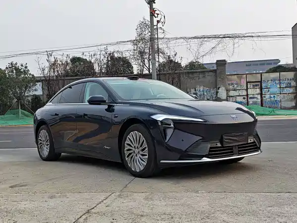Buick Zhijing L7 2025