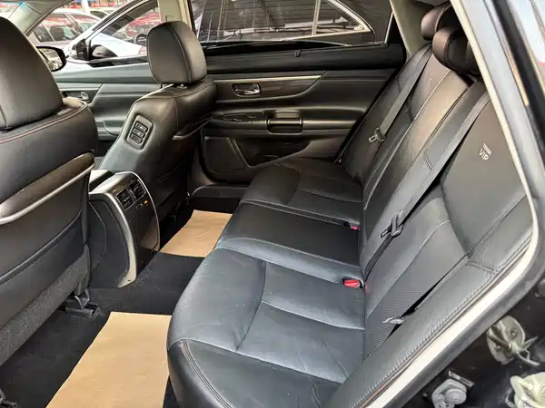 Nissan Teana 2015