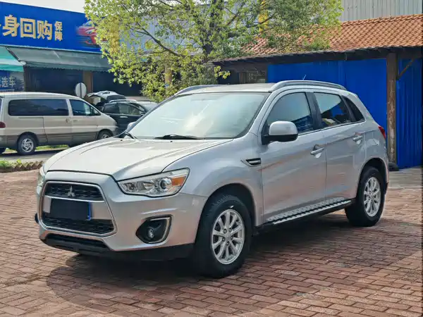 Mitsubishi Jinxuan ASX 2013