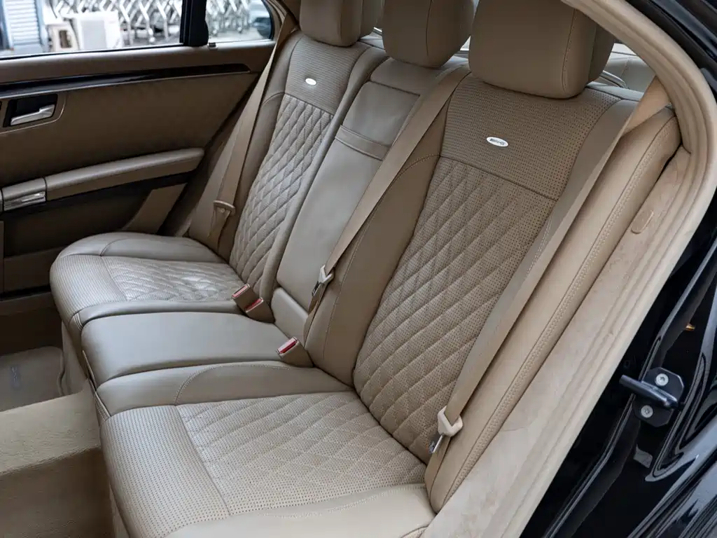 Mercedes-Benz S-Class AMG 2011 — фото 22