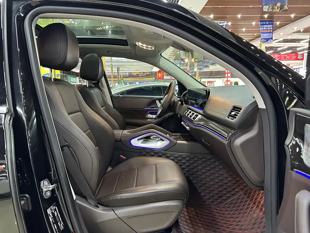 Mercedes-Benz GLE 2020 — фото 13