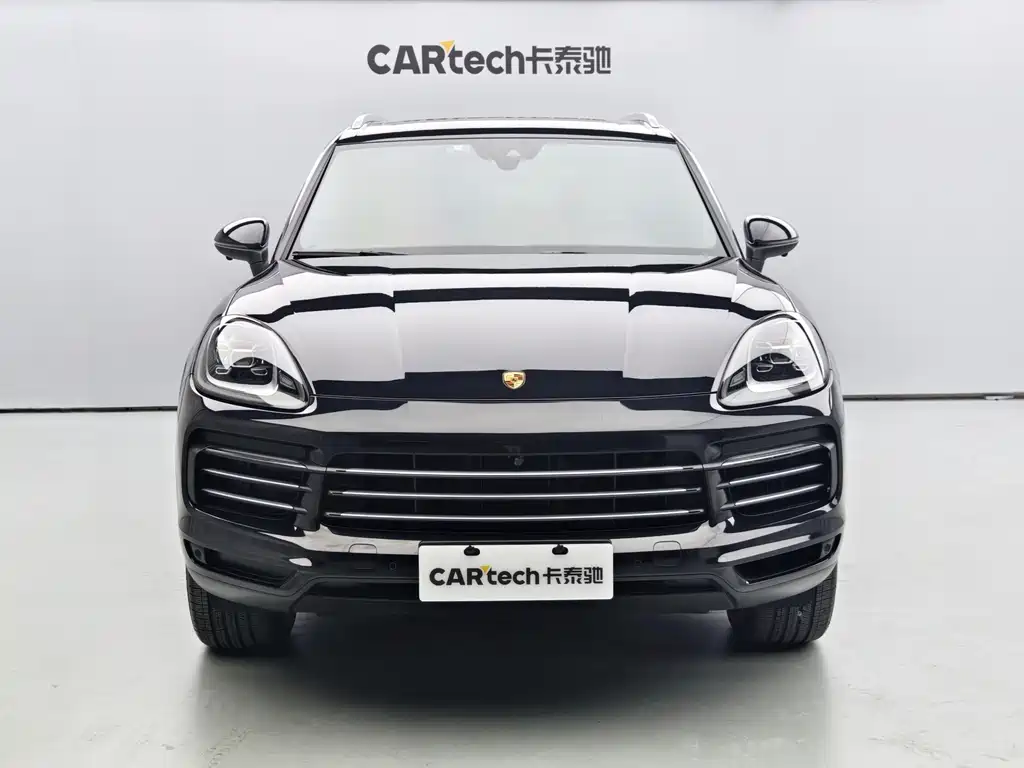 Porsche Cayenne New Energy 2019 — фото 2
