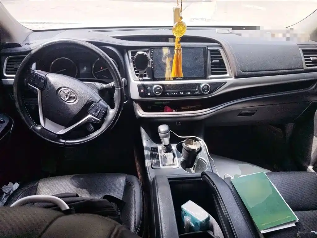 Toyota Highlander 2016 — фото 13