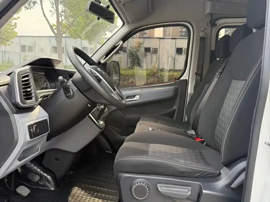 Maxus V80 2023