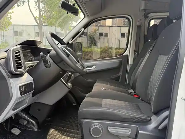 Maxus V80 2023