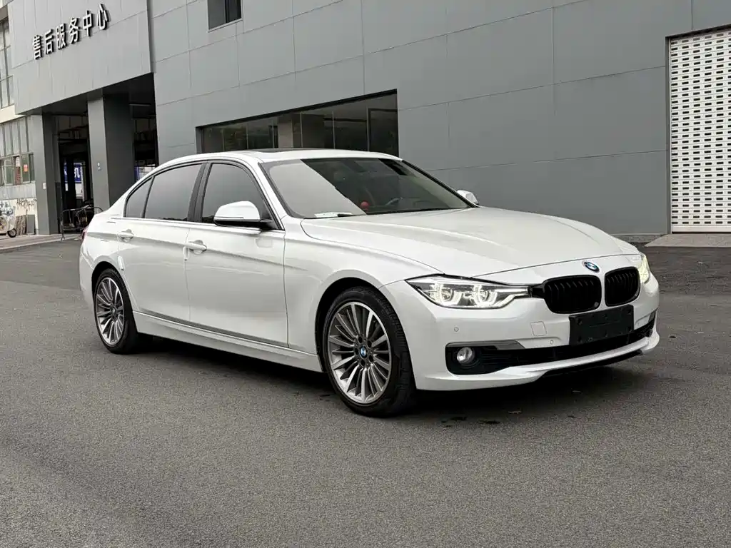 BMW 3 Series 2019 — фото 2