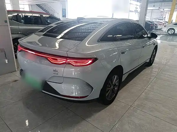 BYD Qin L 2025