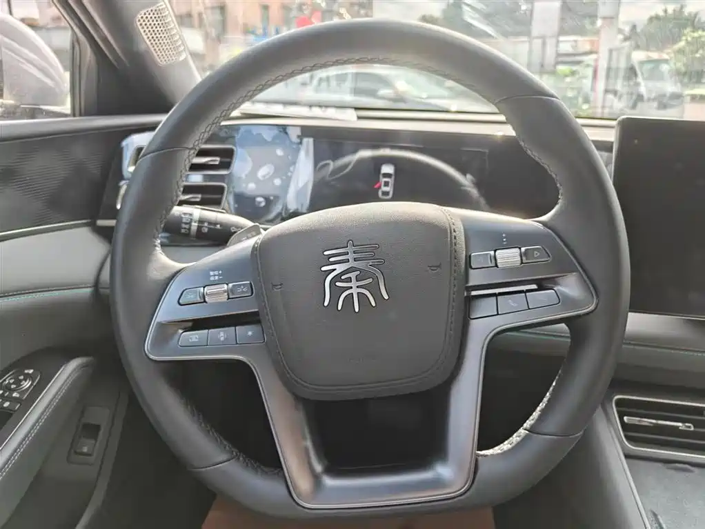 BYD Qin L 2025 — фото 12