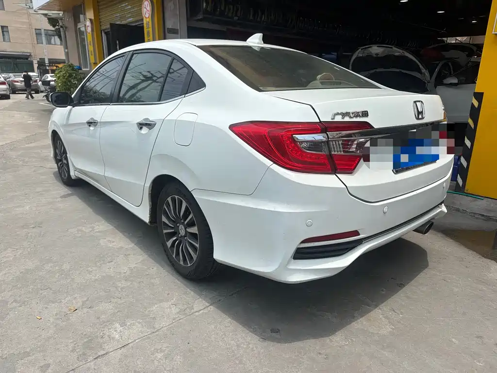 Honda Crider 2015 — фото 11