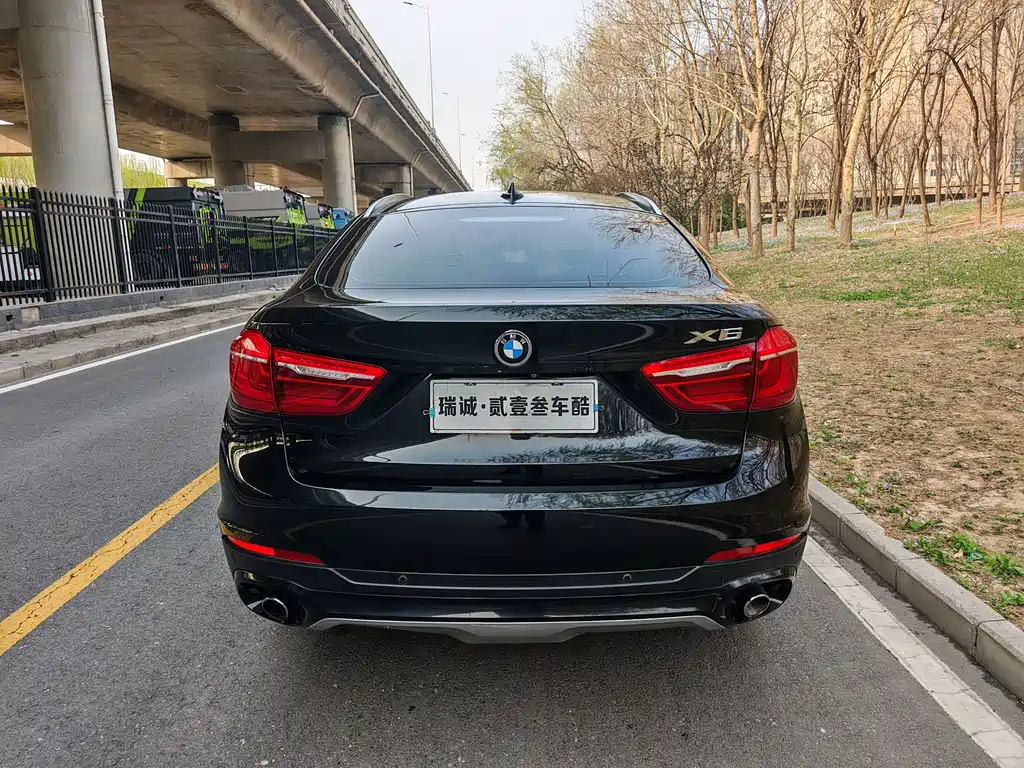 BMW X6 2015 — фото 13