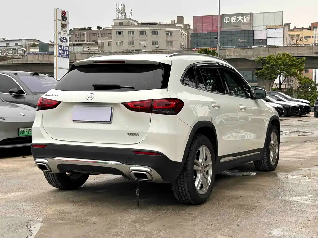 Mercedes-Benz GLA 2022 — фото 6