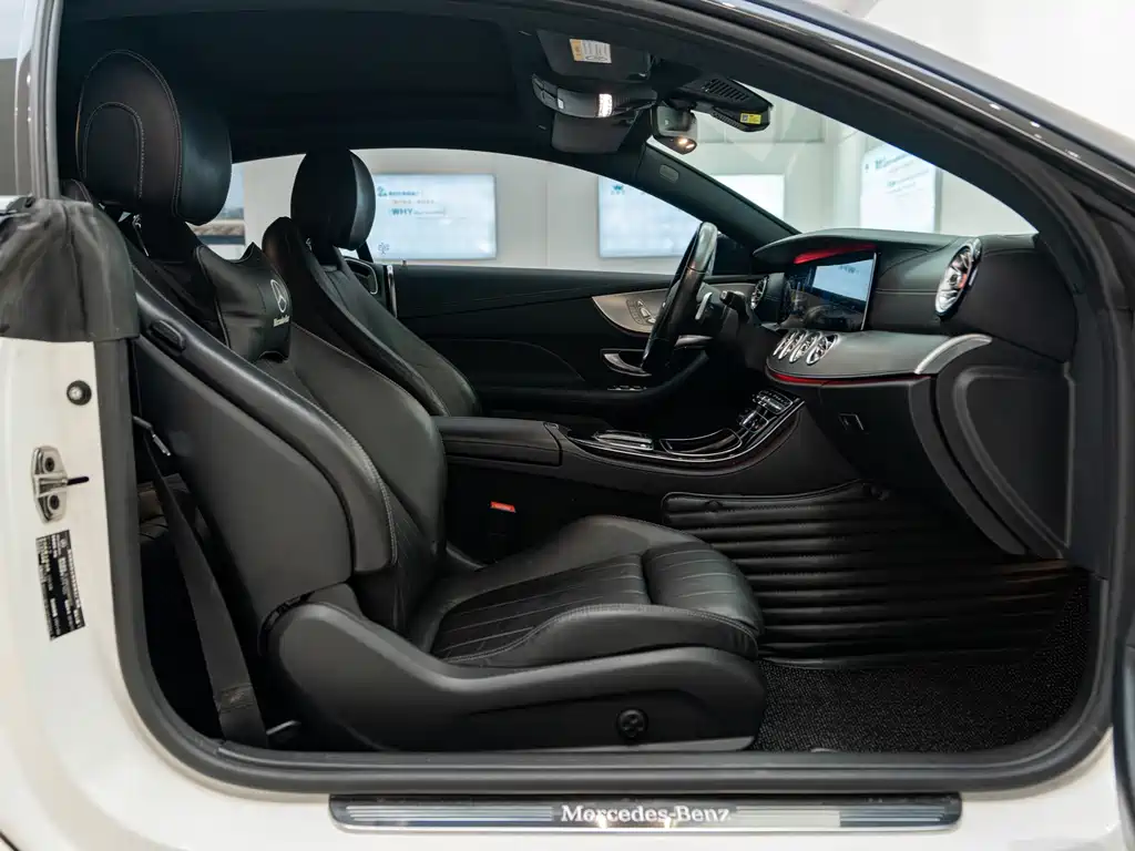 Mercedes-Benz E-Class 2019 — фото 10