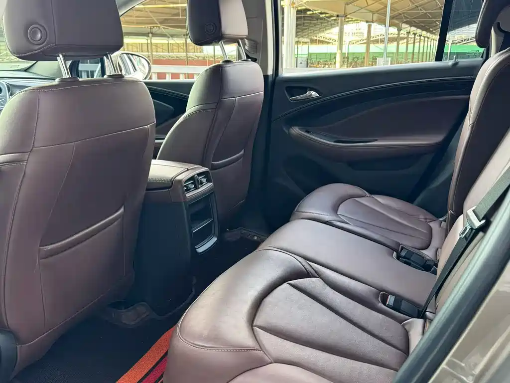Buick Envision Plus 2018 — фото 9