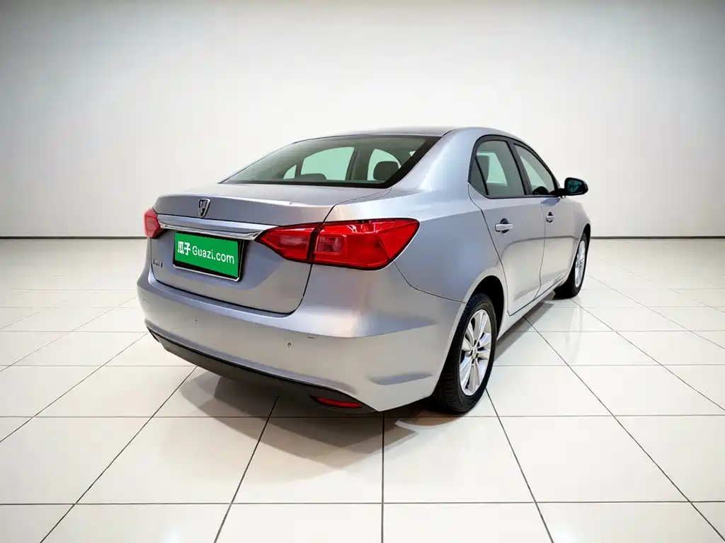 Roewe 360 2015