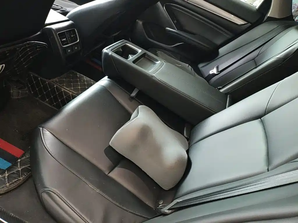 Honda Accord 2022 — фото 17