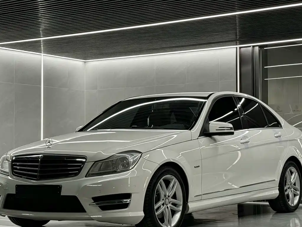 Mercedes-Benz C-Class 2014 — фото 1