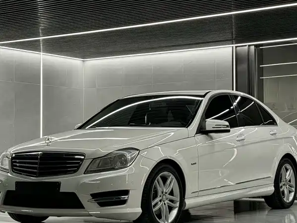 Mercedes-Benz C-Class 2013
