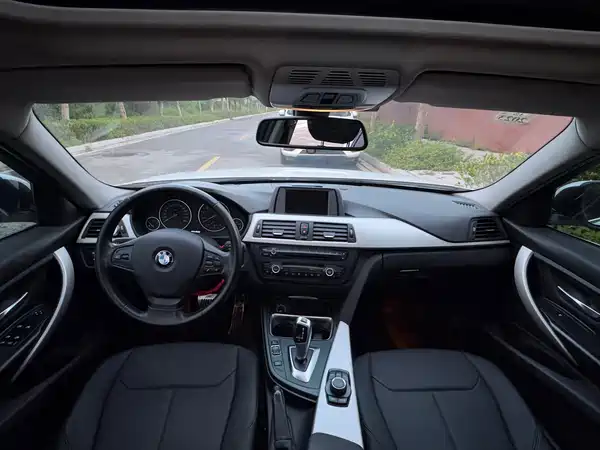 BMW 3 Series 2015