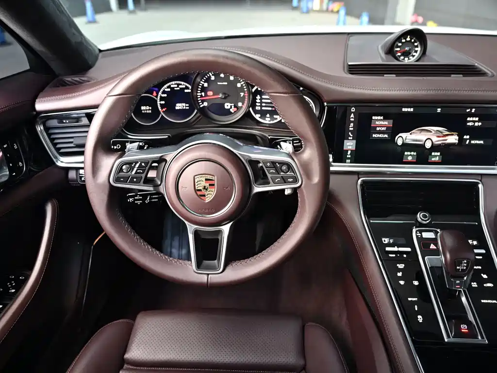 Porsche Panamera 2021 — фото 12