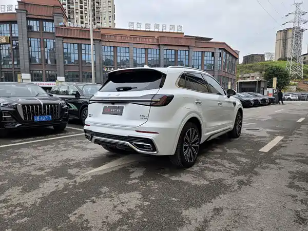Hongqi HS5 2023