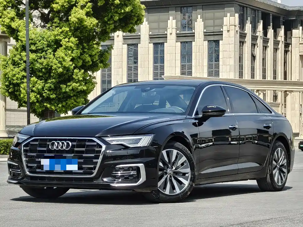 Audi A6L 2021 — фото 1