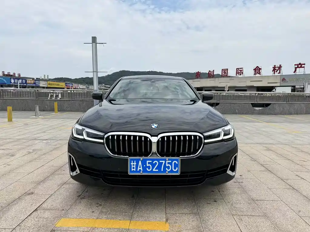 BMW 5 Series 2021 — фото 2