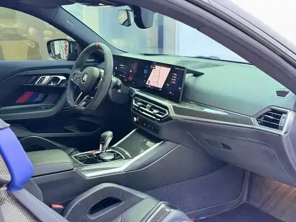BMW M2 2023