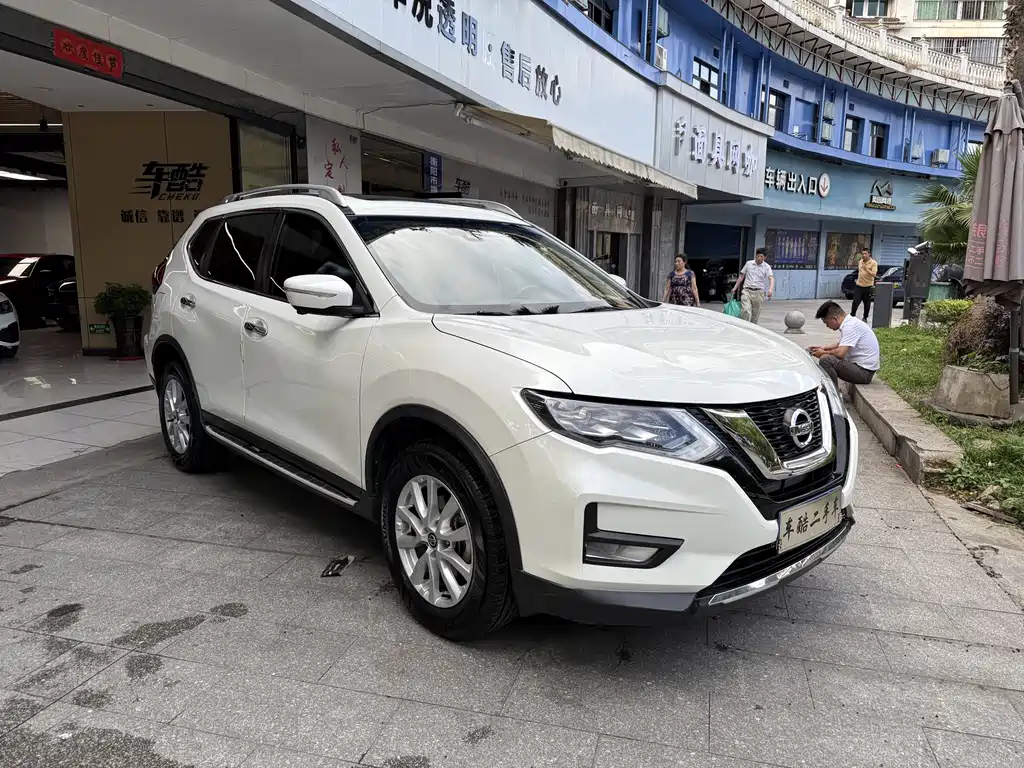 Nissan X-Trail 2020 — фото 3