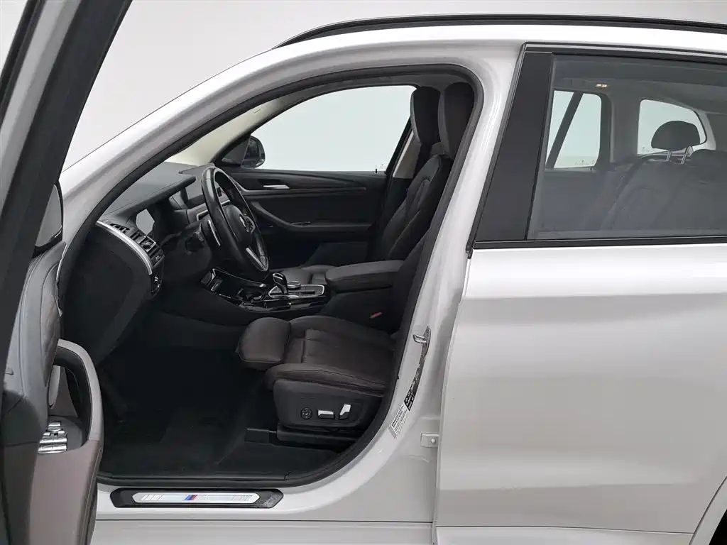 BMW X3 2022 — фото 10
